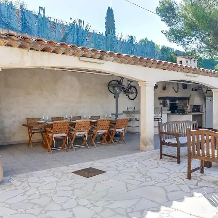 Holiday home Nicoleine By Interhome